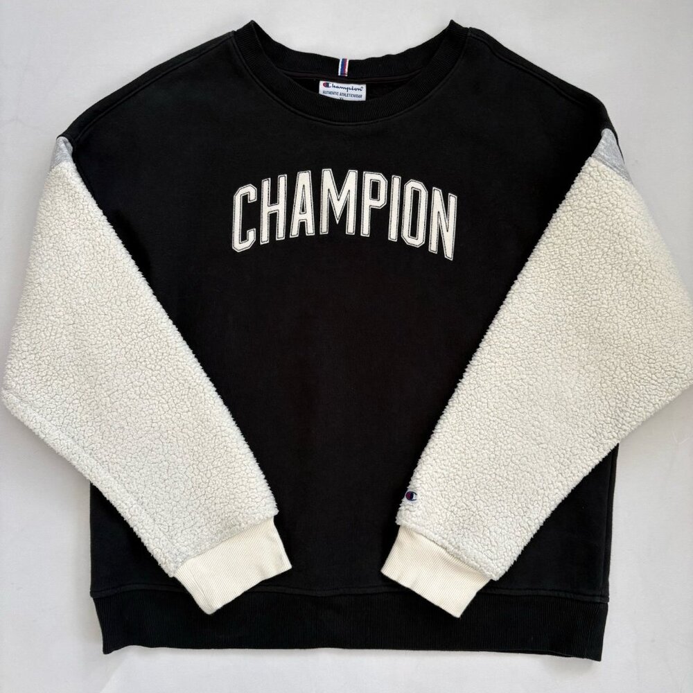 Champion Women's XL Heritage Sherpa Crew Block Logo Pullover Sweatshirt